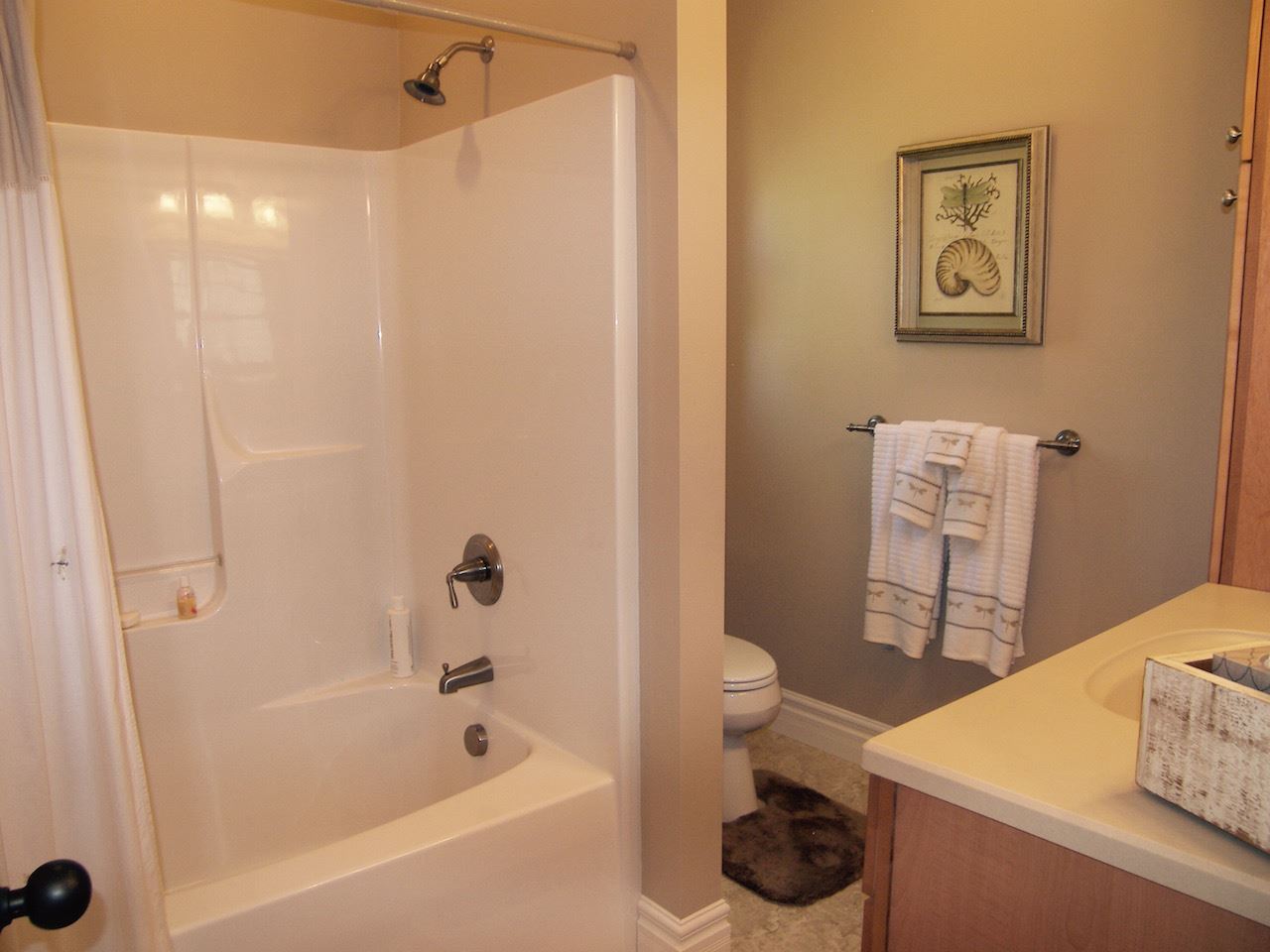 307 West Valley Road Maple City, MI 49664 - Photo 29 of 61 1799992-28.JPG
