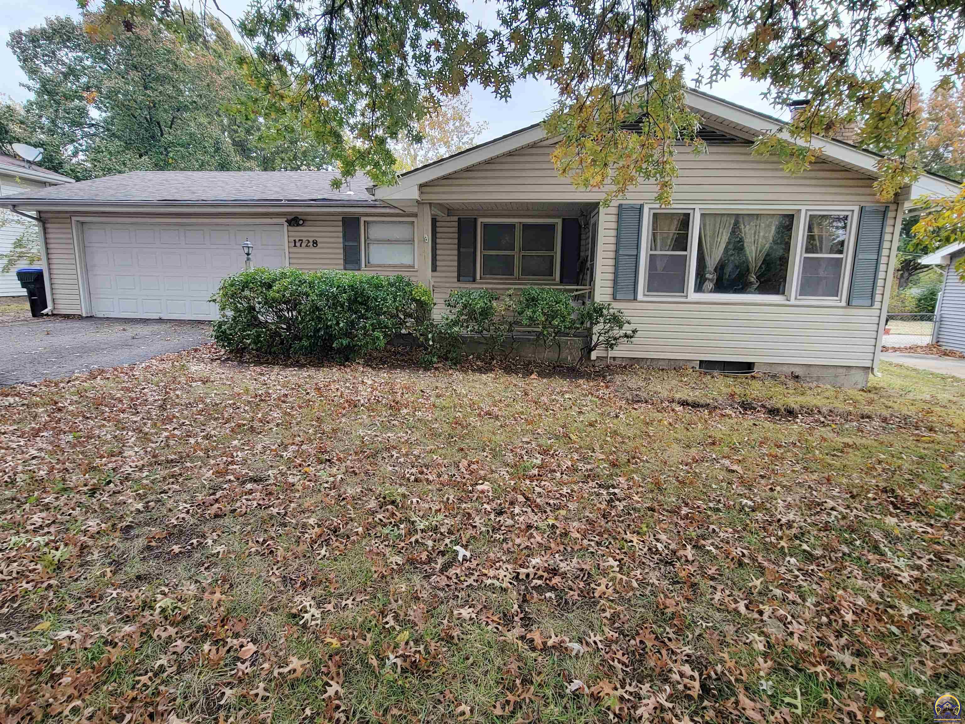 1728 Southwest Fairlawn Road Topeka, KS 66604 - Photo 1 of 1