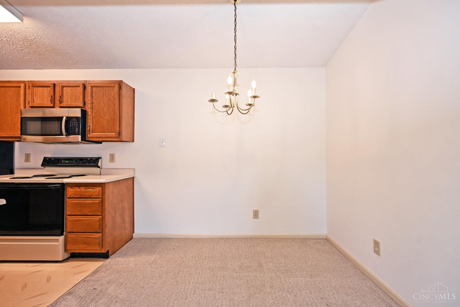 5761 Cheviot Road, Unit 3C Cincinnati, OH 45247 - Photo 9 of 34