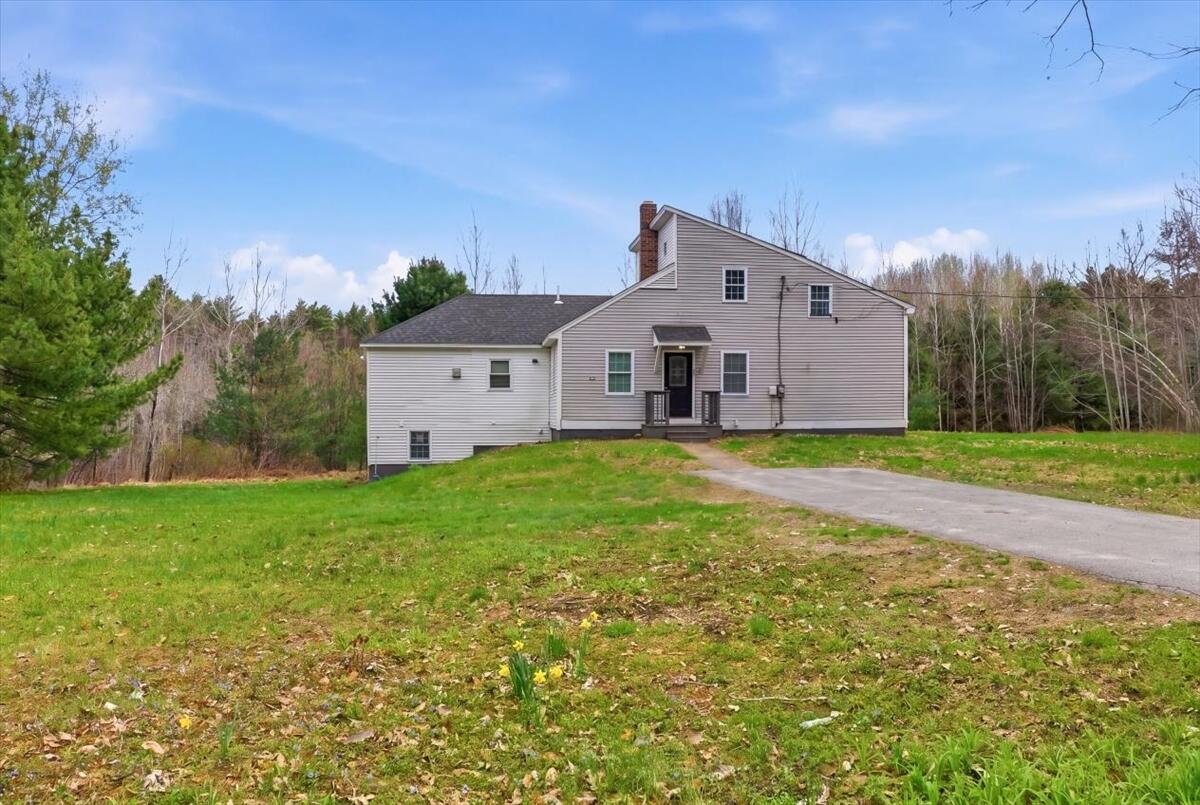 10 Old Orchard Road Gorham, ME 04038 - Photo 6 of 67 01-DSC01273_declutter_8144a5c5