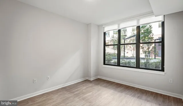 $2,964 | 4000 Wisconsin Avenue Northwest, Unit 1B4K227, Washington, DC 20016