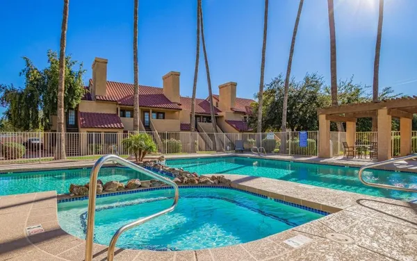 $1,400 | 4901 South Calle Los Cerros Drive, Unit 265, Tempe, AZ 85282