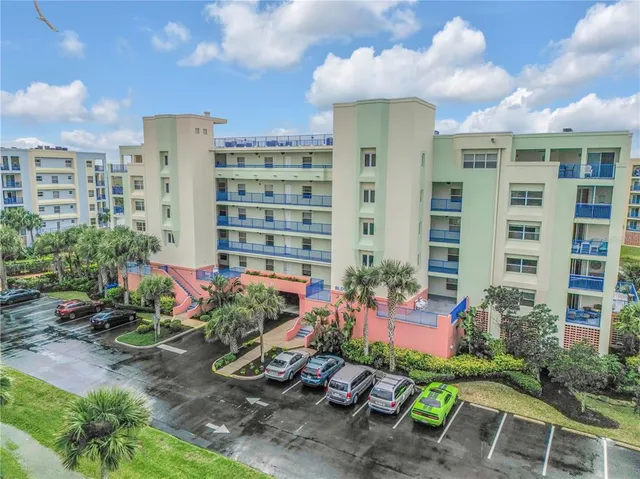 $425,000 | 5300 South Atlantic Avenue, Unit 16502, New Smyrna Beach, FL 32169