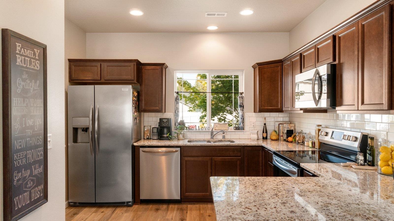 906 East Paske Road Colbert, WA 99005 - Photo 7 of 33