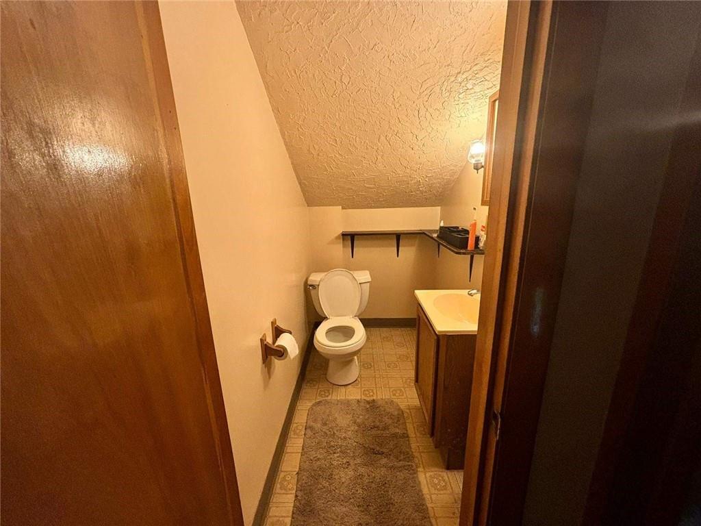 114 Marham Road Homestead, PA 15120 - Photo 20 of 44 Gallery Image 20