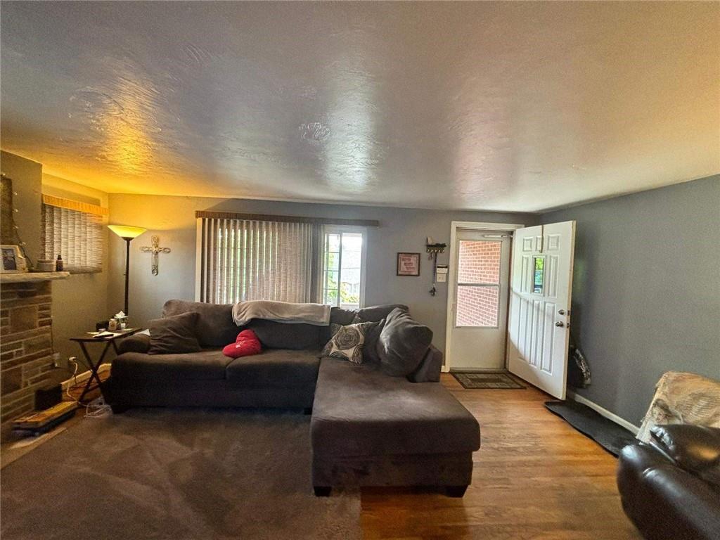 114 Marham Road Homestead, PA 15120 - Photo 3 of 44 Gallery Image 3
