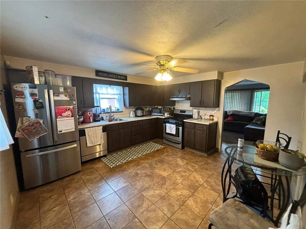 114 Marham Road Homestead, PA 15120 - Photo 8 of 44 Gallery Image 8