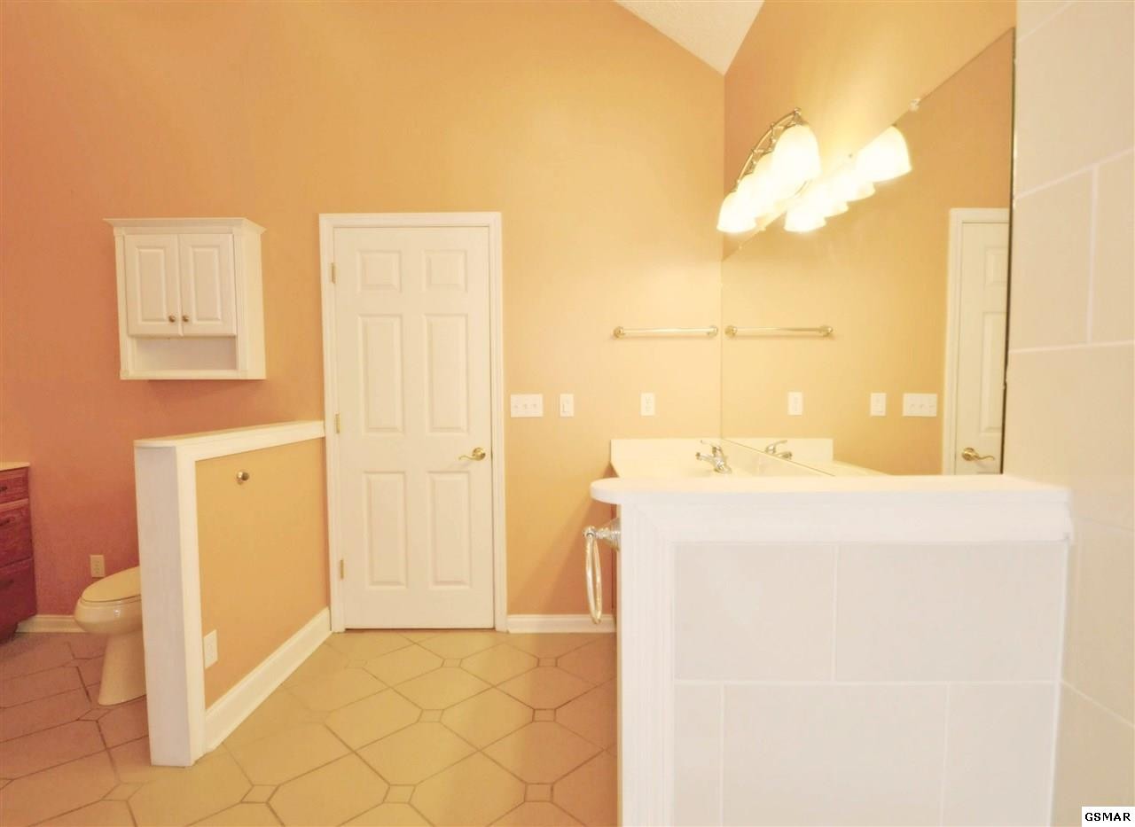 2089 Sims Road Dandridge, TN 37725 - Photo 33 of 36 Gallery Image 33