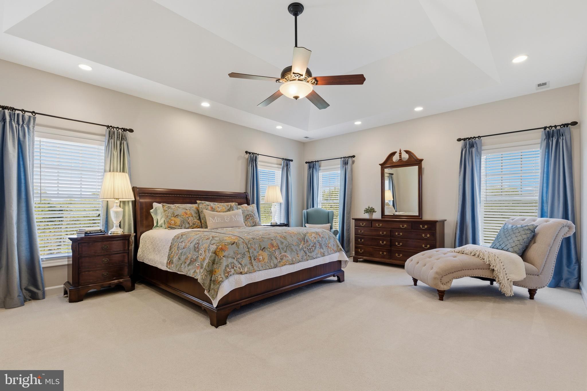 16527 Hampton Road Hamilton, VA 20158 - Photo 24 of 56 Primary Suite with Tray Ceiling