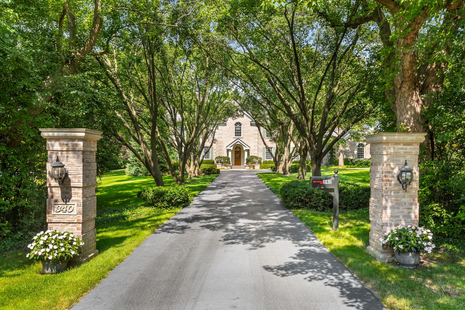 340 East Westleigh Road Lake Forest, IL 60045 - Photo 4 of 69