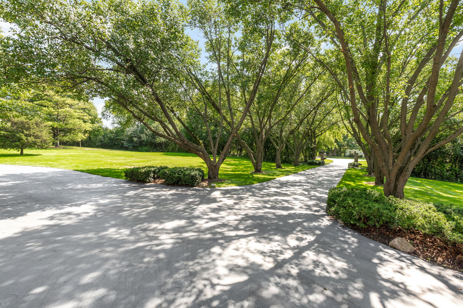 340 East Westleigh Road Lake Forest, IL 60045 - Photo 5 of 69