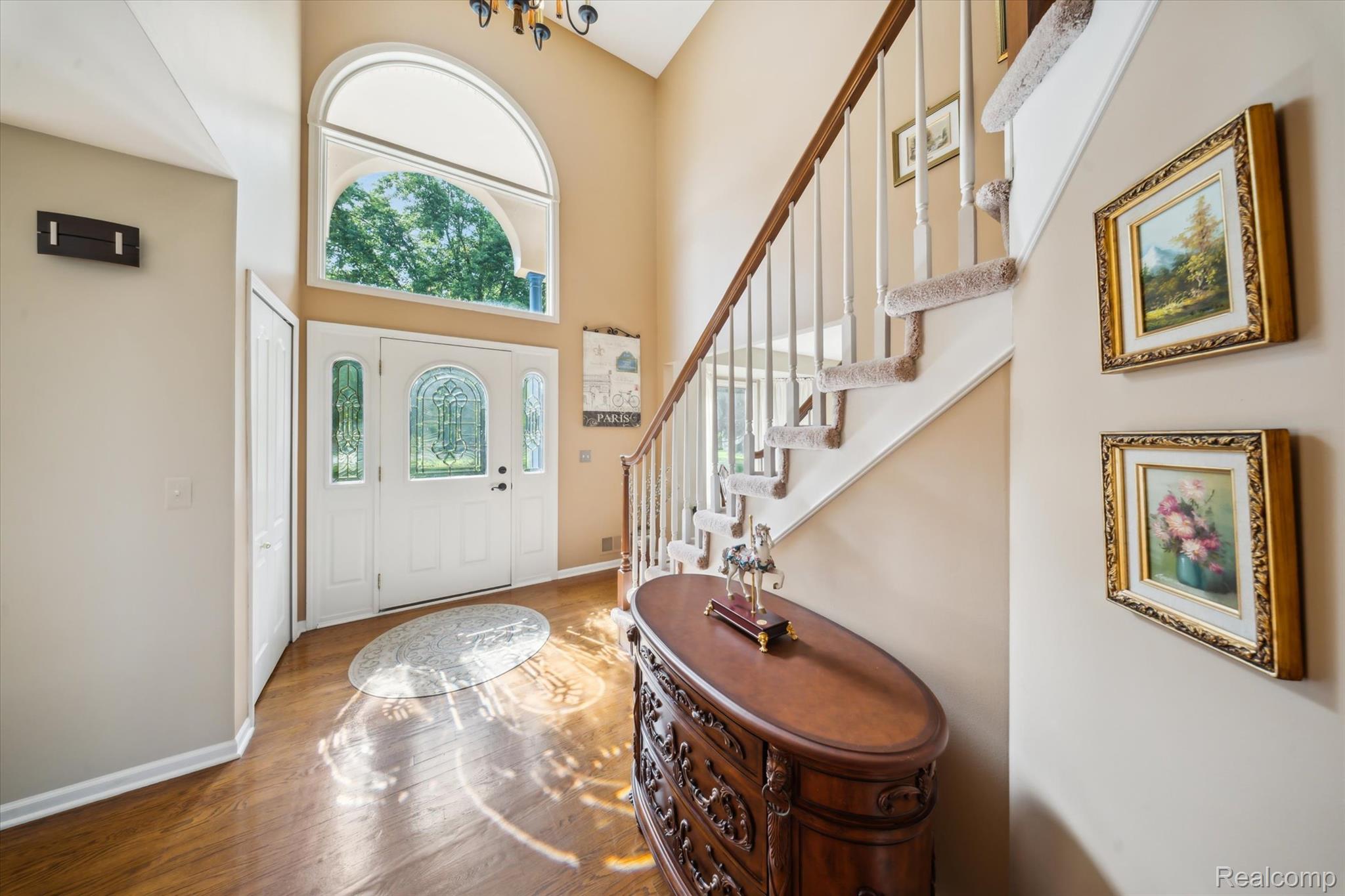 56764 Jewell Road Utica, MI 48315 - Photo 6 of 54 08-56764-Jewell-Rd-Shelby-Township-MI-48315-WindowStill-41.jpg