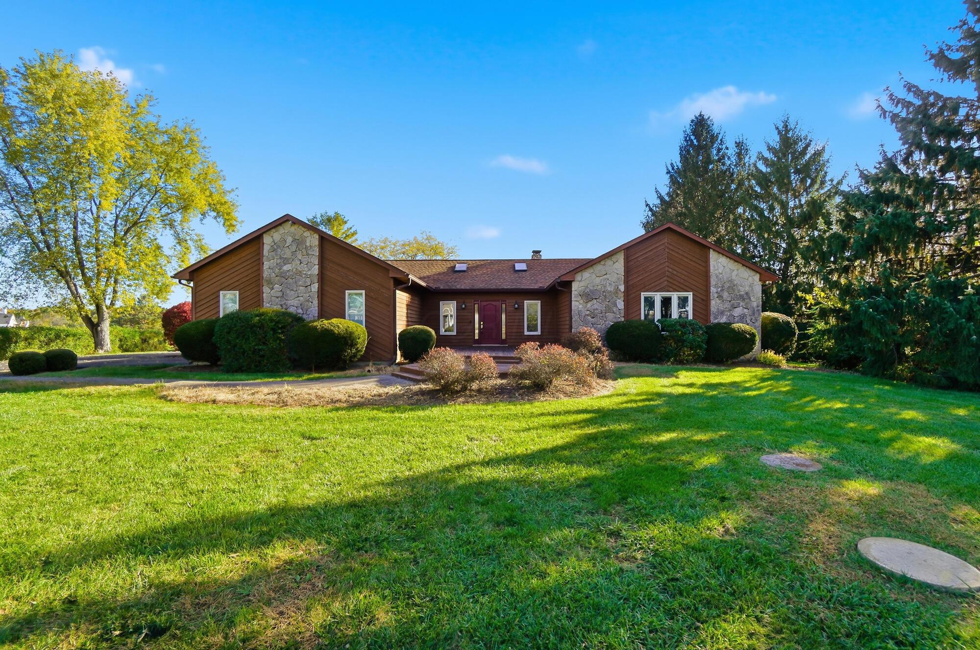 900 Amity Road Galloway, OH 43119 - Photo 1 of 57 001
