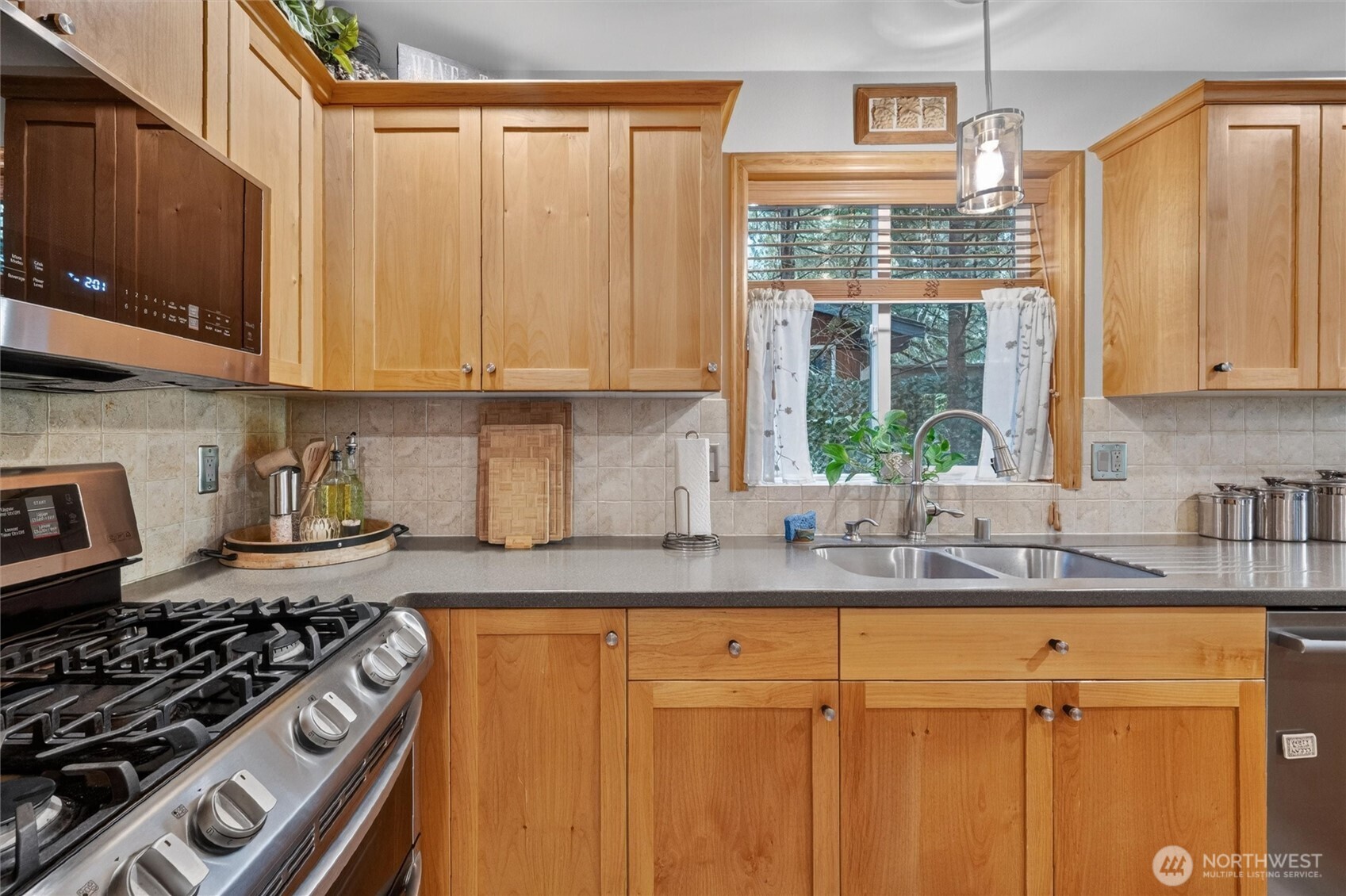2 Jasper Ridge Lane Bellingham, WA 98229 - Photo 11 of 38 Gallery Image 11