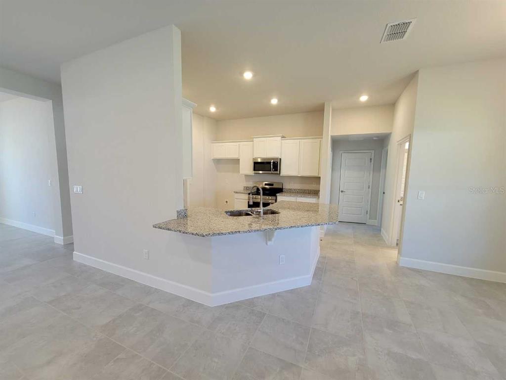 8344 Southwest 57th Court Ocala, FL 34476 - Photo 6 of 29