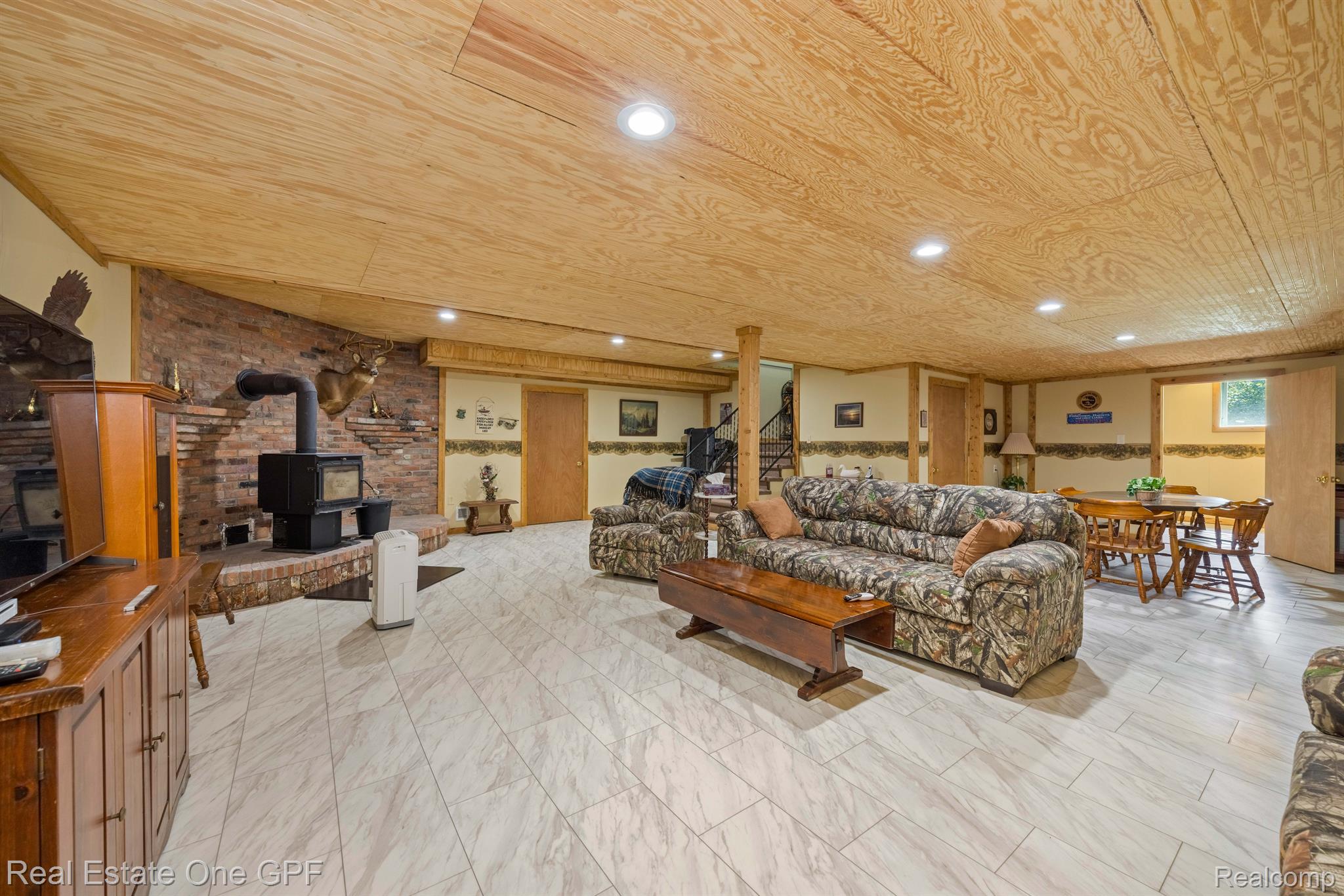 8077 Avoca Road Avoca, MI 48006 - Photo 31 of 65 Gallery Image 31