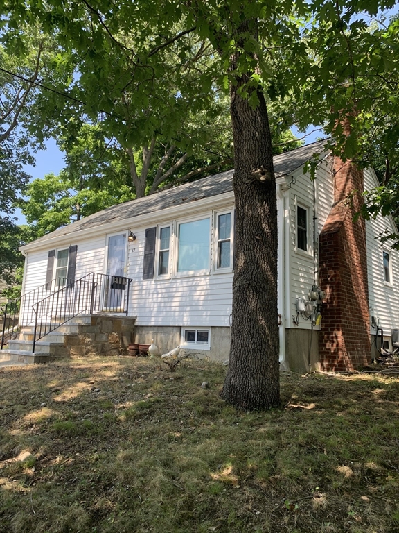 67 Argyle Road Braintree, MA 02184 - Photo 1 of 10 Gallery Image 1