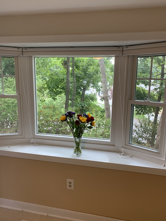 67 Argyle Road Braintree, MA 02184 - Photo 6 of 10 Gallery Image 6