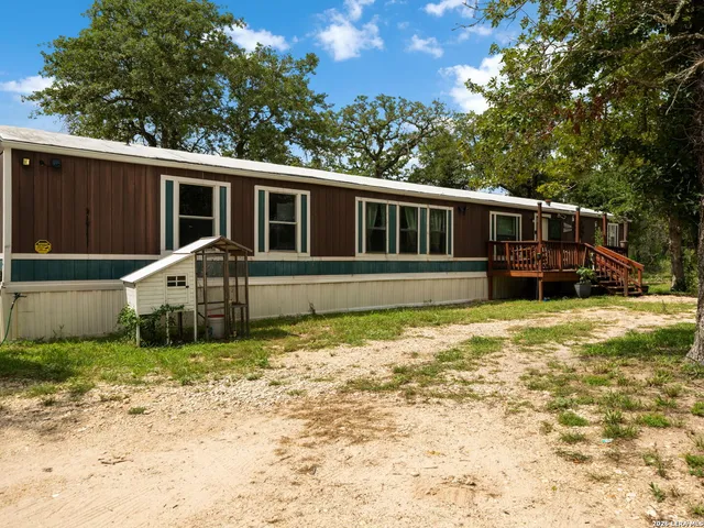 $210,000 | 181 Oak Valley Drive, La Vernia, TX 78121