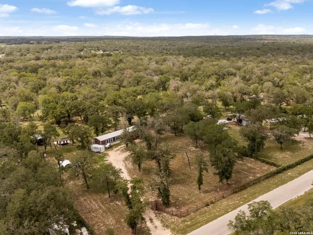 $210,000 | 181 Oak Valley Drive, La Vernia, TX 78121