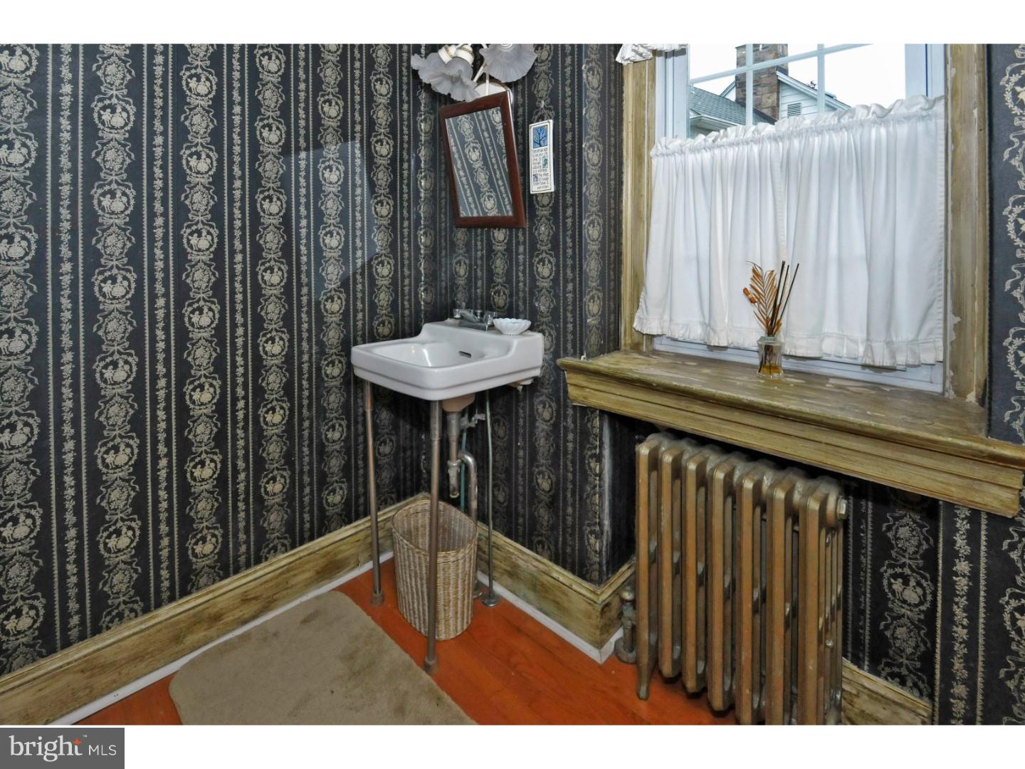 1052 Huntingdon Road Abington, PA 19001 - Photo 15 of 25 Half Bath