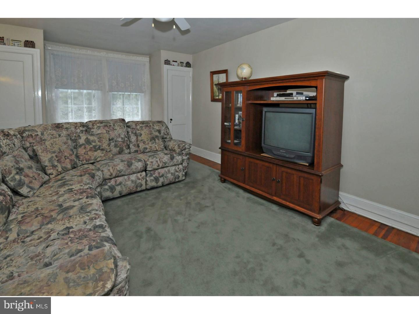 1052 Huntingdon Road Abington, PA 19001 - Photo 18 of 25 Bedroom 2