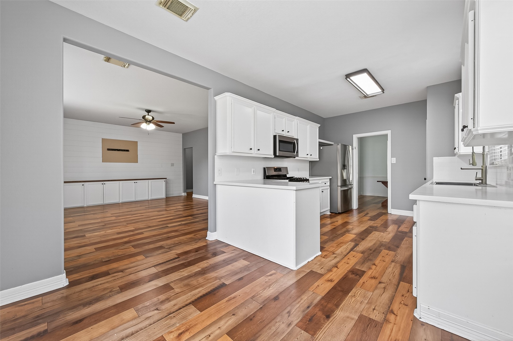 232 Doncaster Street Conroe, TX 77303 - Photo 17 of 46