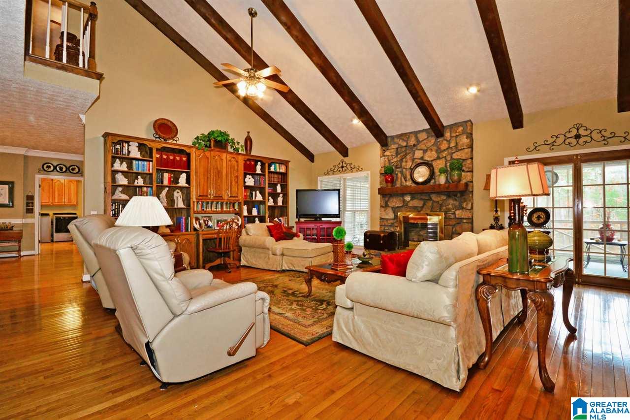 310 Quail Run Drive Cullman, AL 35057 - Photo 3 of 50