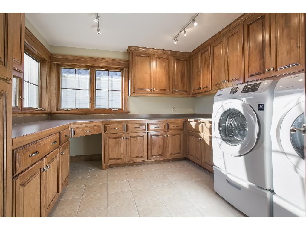 12333 Riverview Road Eden Prairie, MN 55347 - Photo 18 of 24