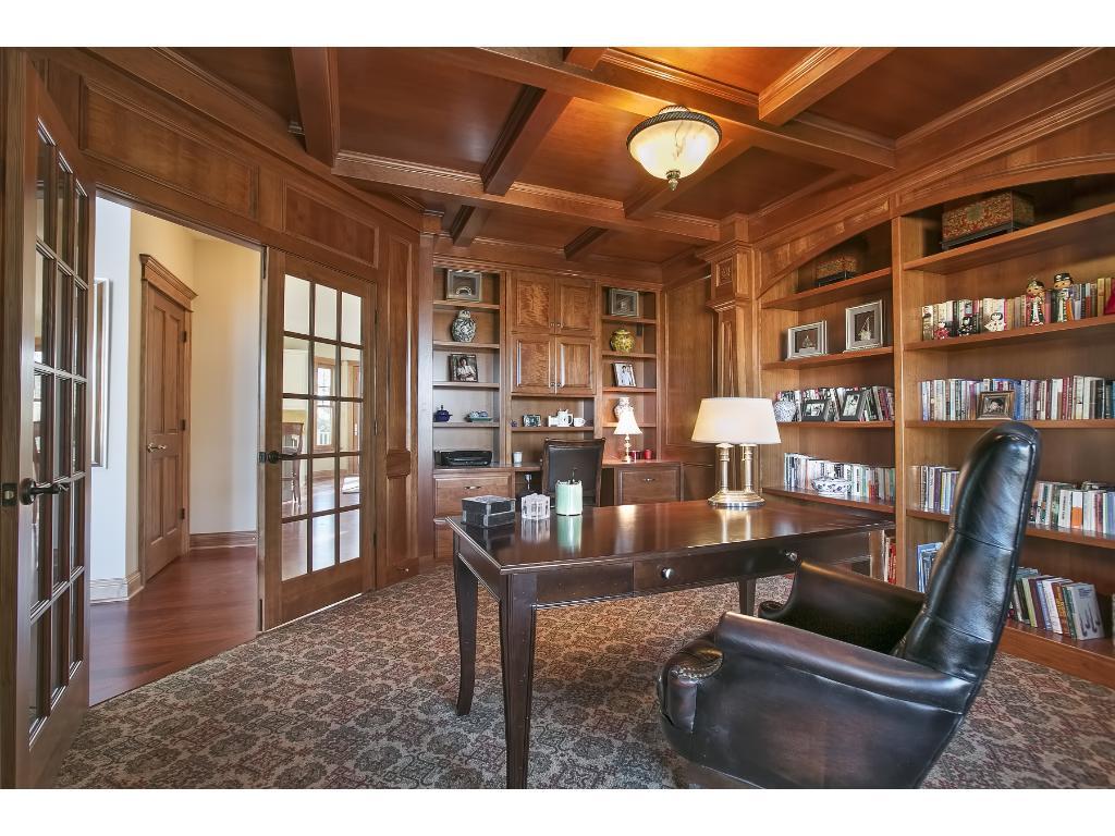 12333 Riverview Road Eden Prairie, MN 55347 - Photo 8 of 24