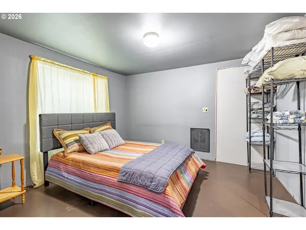$449,000 | 6154 John Day Highway, Ironside, OR 97908