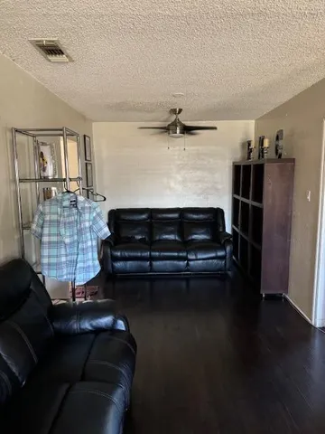 $599,000 | 3813 Jasmine Street, Sacramento, CA 95838