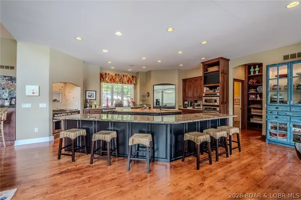 $6,000,000 | 4650 Windsor Drive, Osage Beach, MO 65065