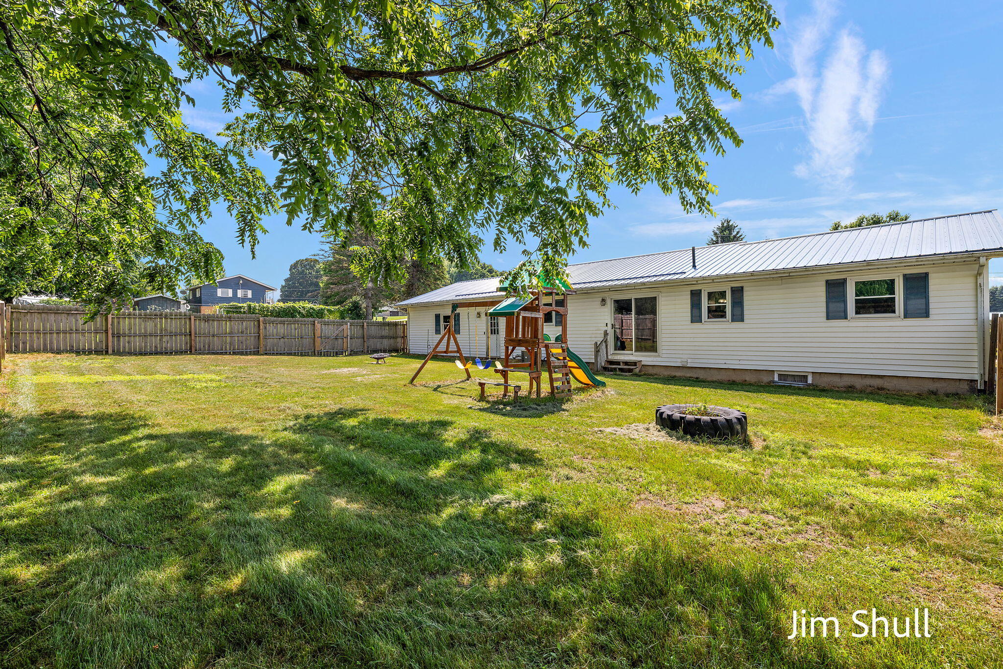 348 Munn Street Hesperia, MI 49421 - Photo 8 of 46 37-web-or-mls-2R9A1003