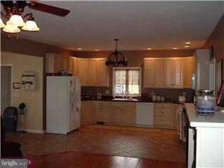 2233 State Road Oxford, PA 19363 - Photo 3 of 5 Gallery Image 3