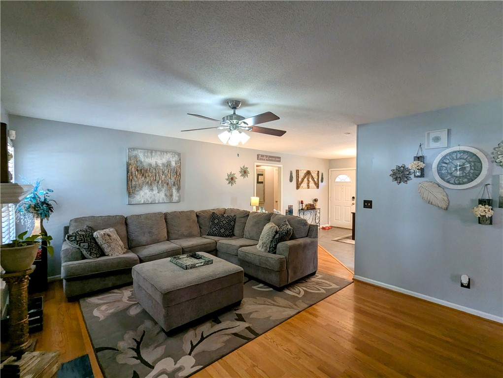 103 Willow Court Anderson, SC 29621 - Photo 6 of 32 Gallery Image 6