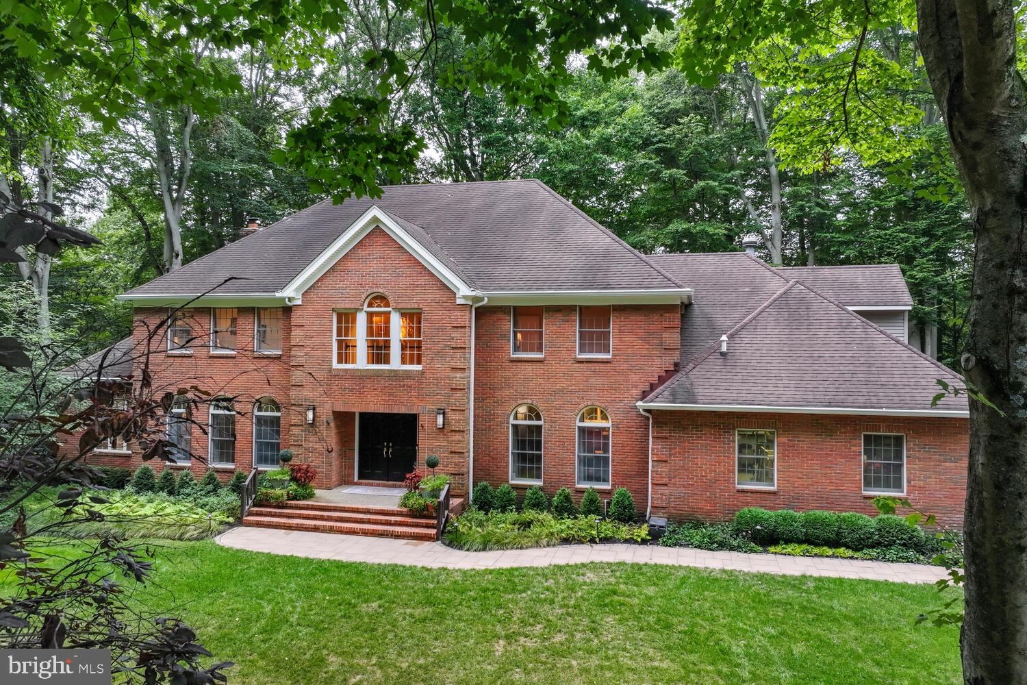 1 Partridge Run Princeton Junction, NJ 08550 - Photo 4 of 87 Front of House