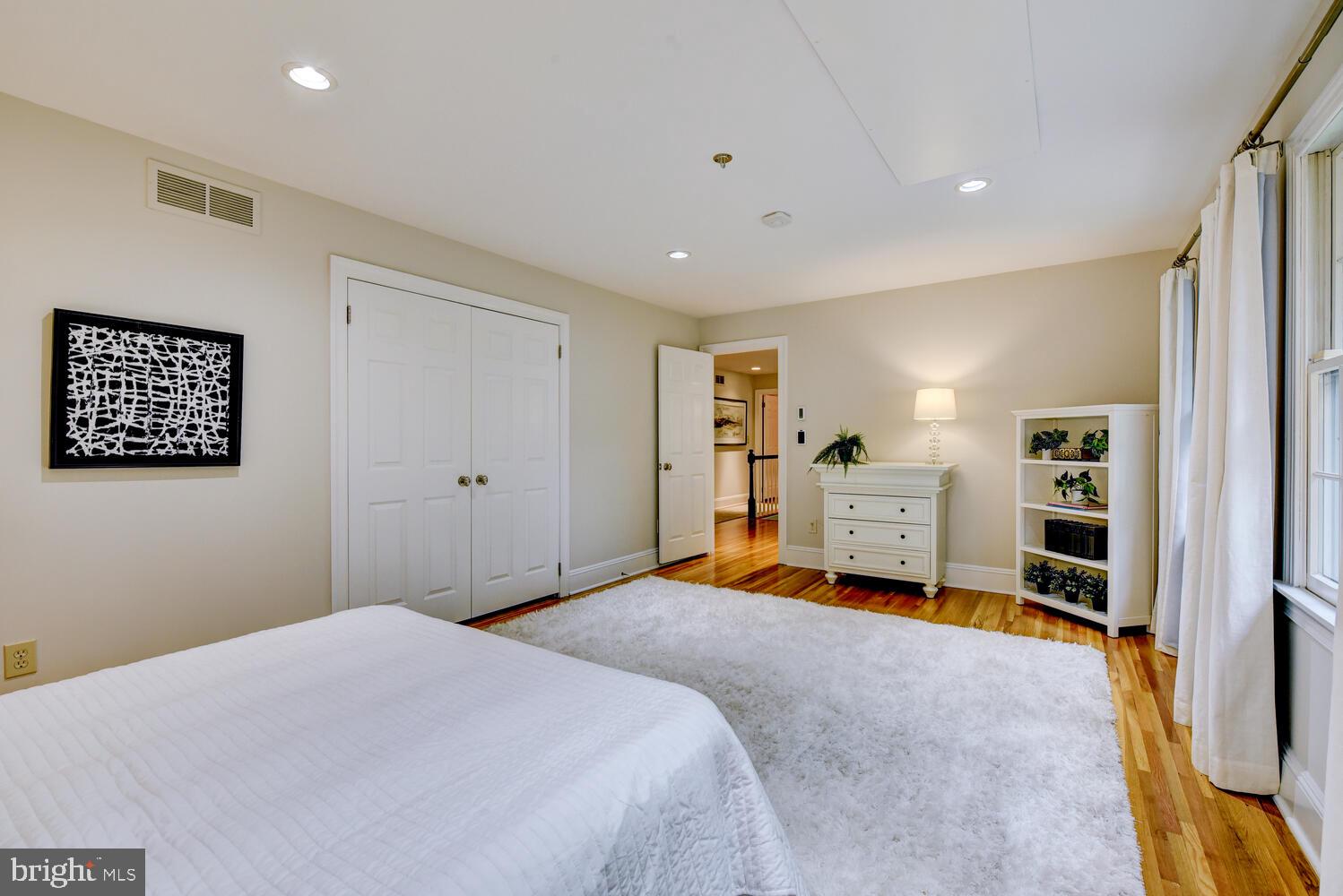 1 Partridge Run Princeton Junction, NJ 08550 - Photo 55 of 87 Bedroom