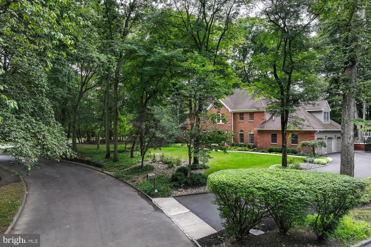 1 Partridge Run Princeton Junction, NJ 08550 - Photo 8 of 87 Street View