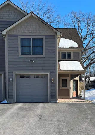 $3,000 | 71 Railroad Avenue, Montgomery, NY 12549