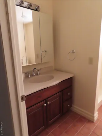 $3,000 | 71 Railroad Avenue, Montgomery, NY 12549