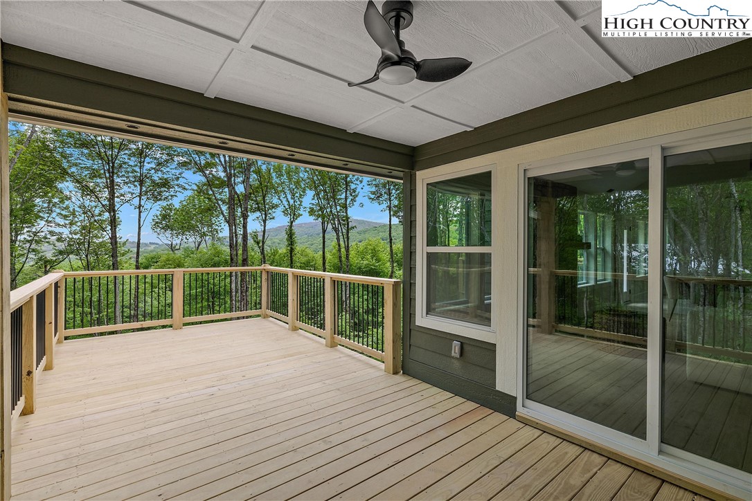 110 Windridge Road Beech Mountain, NC 28604 - Photo 4 of 32 Gallery Image 4