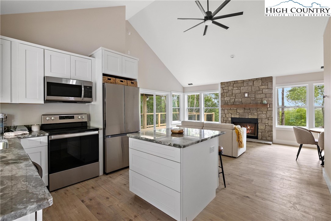 110 Windridge Road Beech Mountain, NC 28604 - Photo 5 of 32 Gallery Image 5