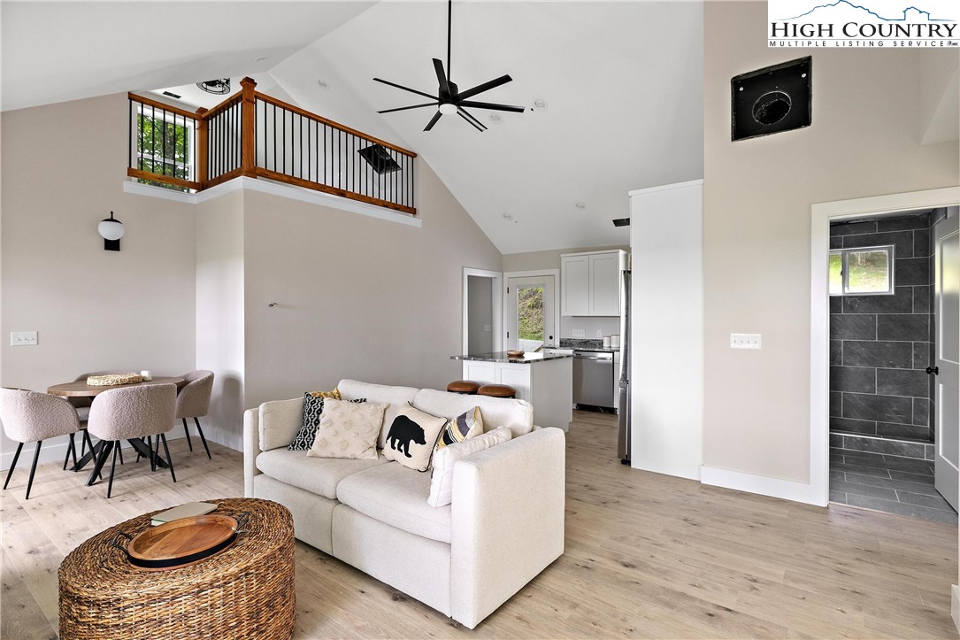 110 Windridge Road Beech Mountain, NC 28604 - Photo 10 of 32 Gallery Image 10