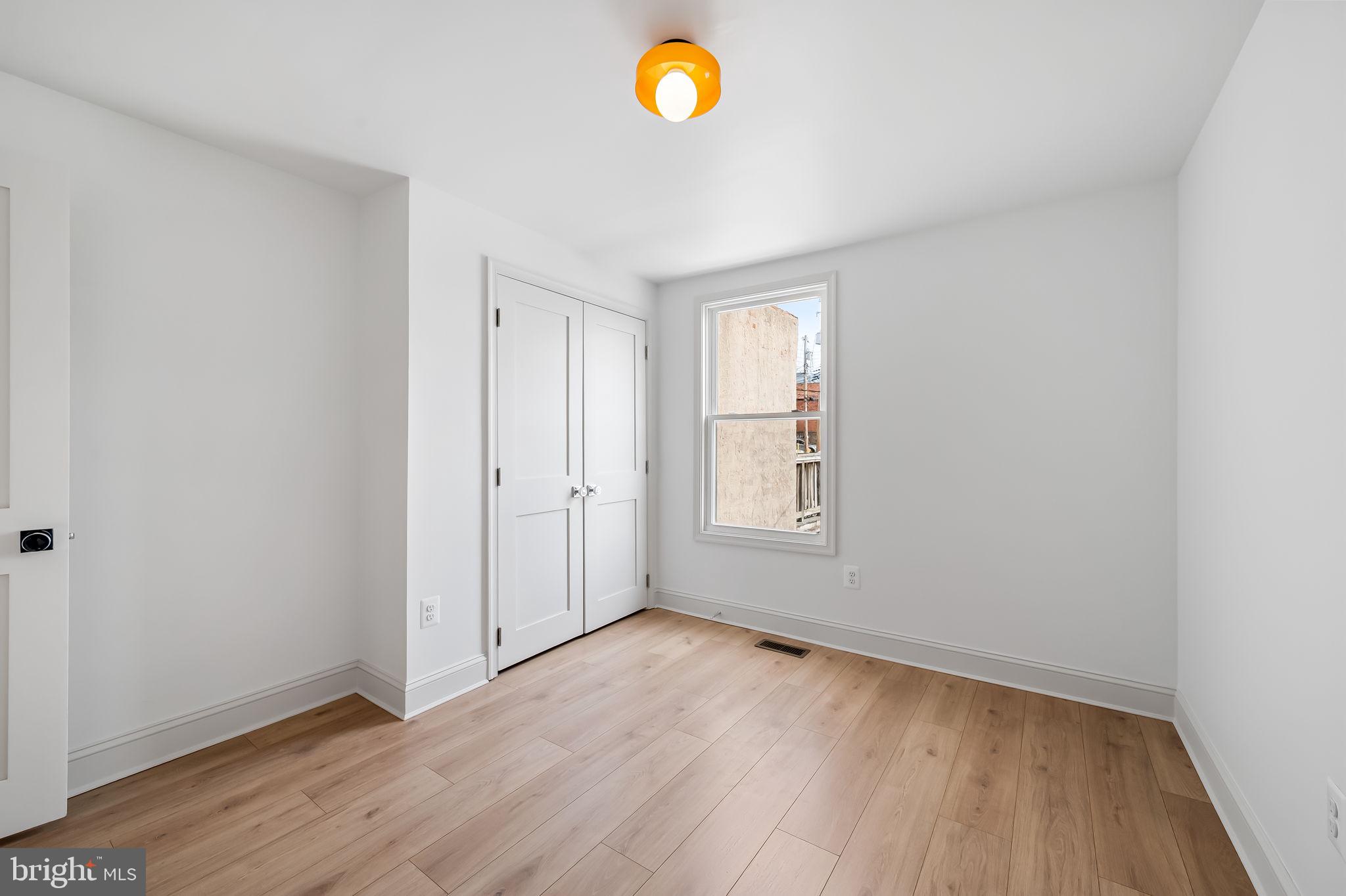 3539 Roland Avenue Baltimore, MD 21211 - Photo 15 of 31 Rear bedroom - built in closet