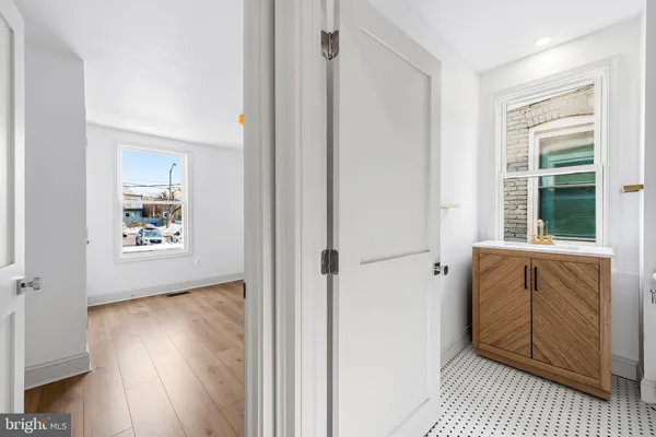 $3,500 | 3539 Roland Avenue, Baltimore, MD 21211