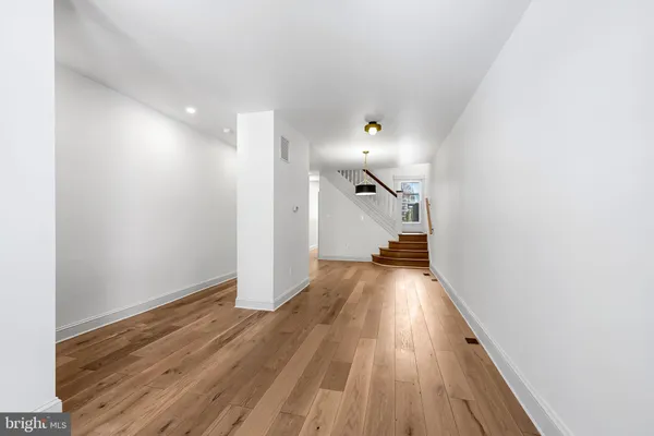 $3,500 | 3539 Roland Avenue, Baltimore, MD 21211
