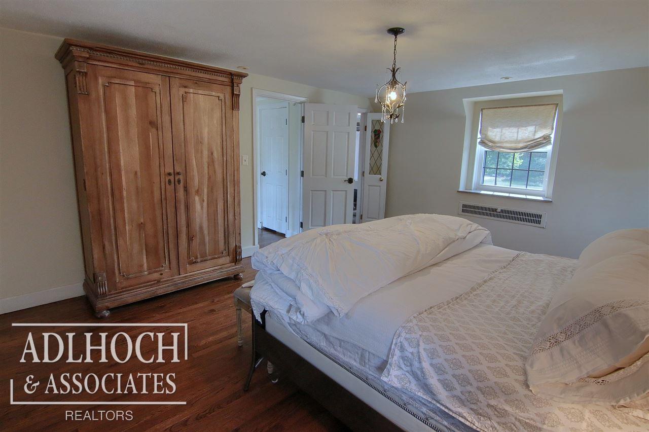 806 Pemberton Road Grosse Pointe, MI 48230 - Photo 12 of 27