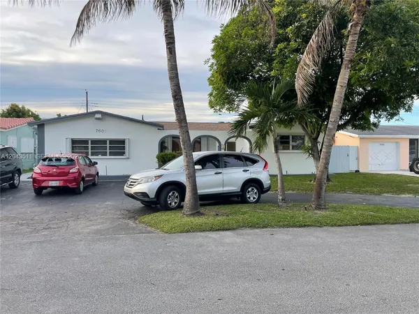 $1,200 | 7607 Harbour Boulevard, Miramar, FL 33023