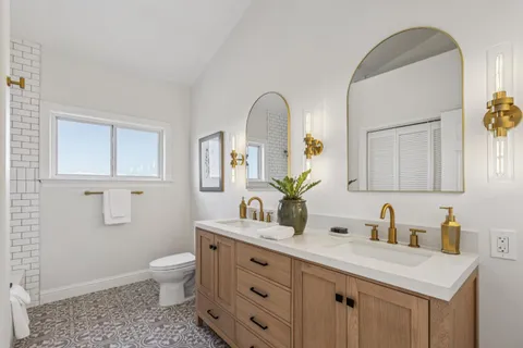 $4,288,000 | 853 Vista Drive, Redwood City, CA 94062